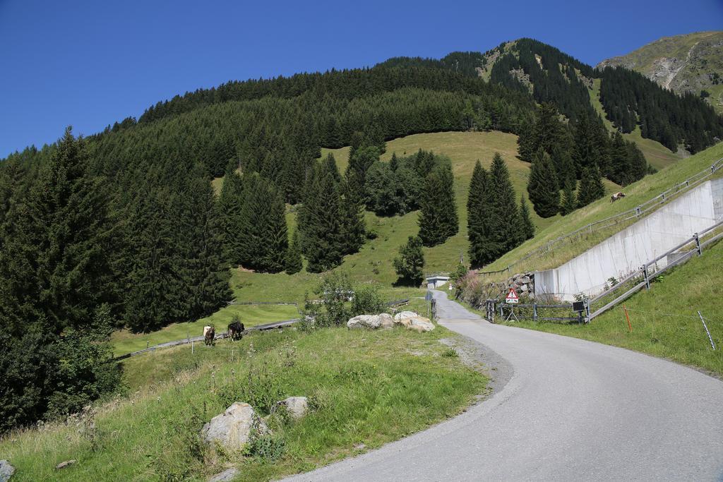 Hotel Berghaus Alpenroesli Klosters Zewnętrze zdjęcie